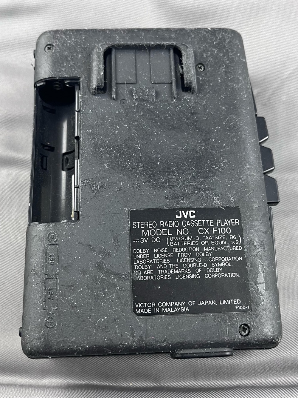 JVC CX-F100 Portable Cassette Player And AM/FM Walkman Works Hyper-Bass Auto Rev - Picture 5 of 13